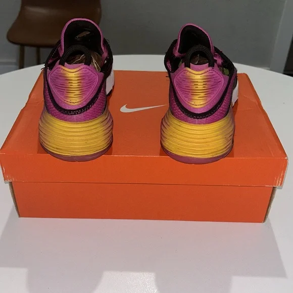 Nike Air Max 2090 GS “Active Fuchsia” Women’s Size 7 - Picture 5 of 9